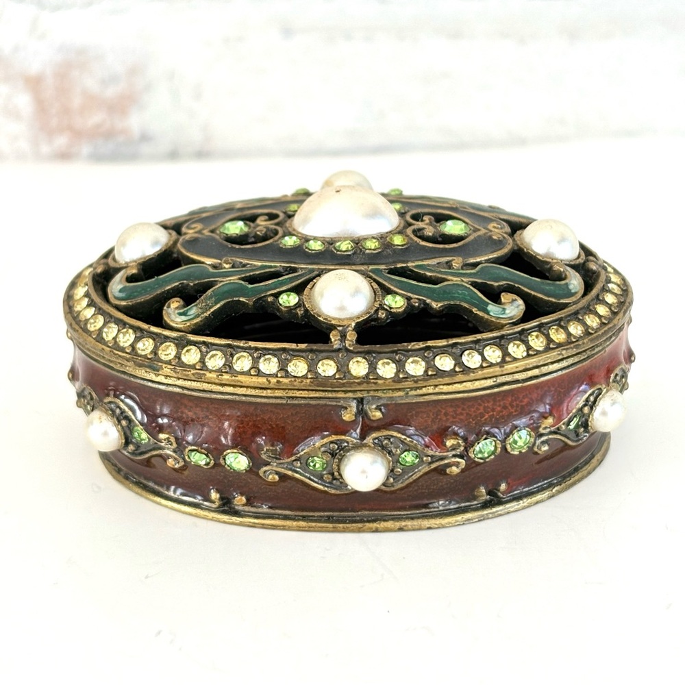 Vintage Jewelry Trinket Box Open Cut Lid